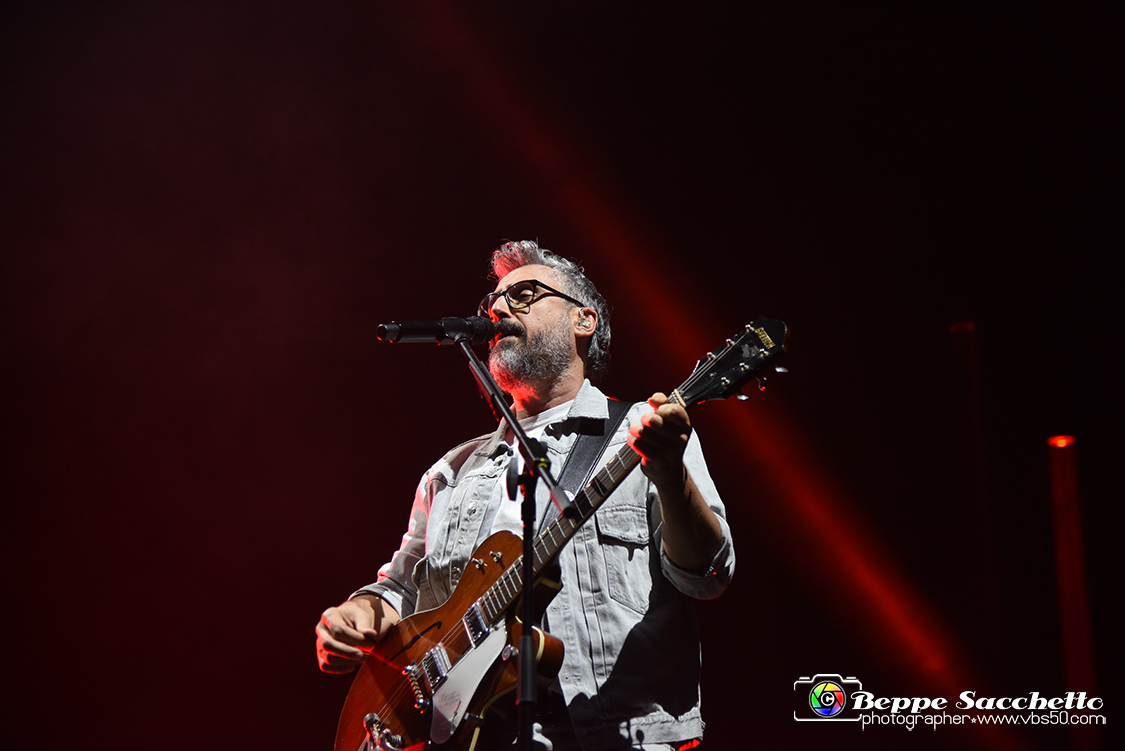 VBS_9331 - Concerto Brunori sas - Tour 2022.jpg